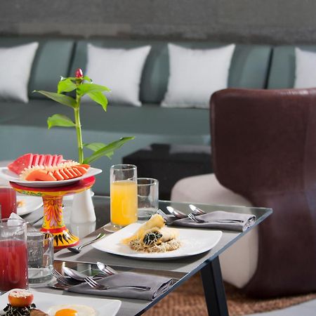 4BR Villa Kamis - Minggu Villas Seminyak Bagian luar foto