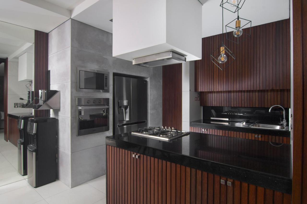 4BR Villa Kamis - Minggu Villas Seminyak Bagian luar foto